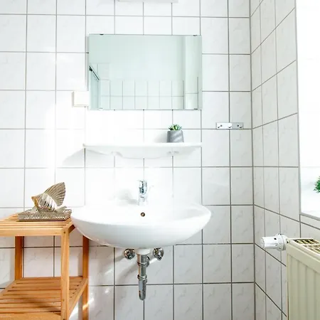 Burg Rotraut #3 Appartement Sellin  Buitenkant foto